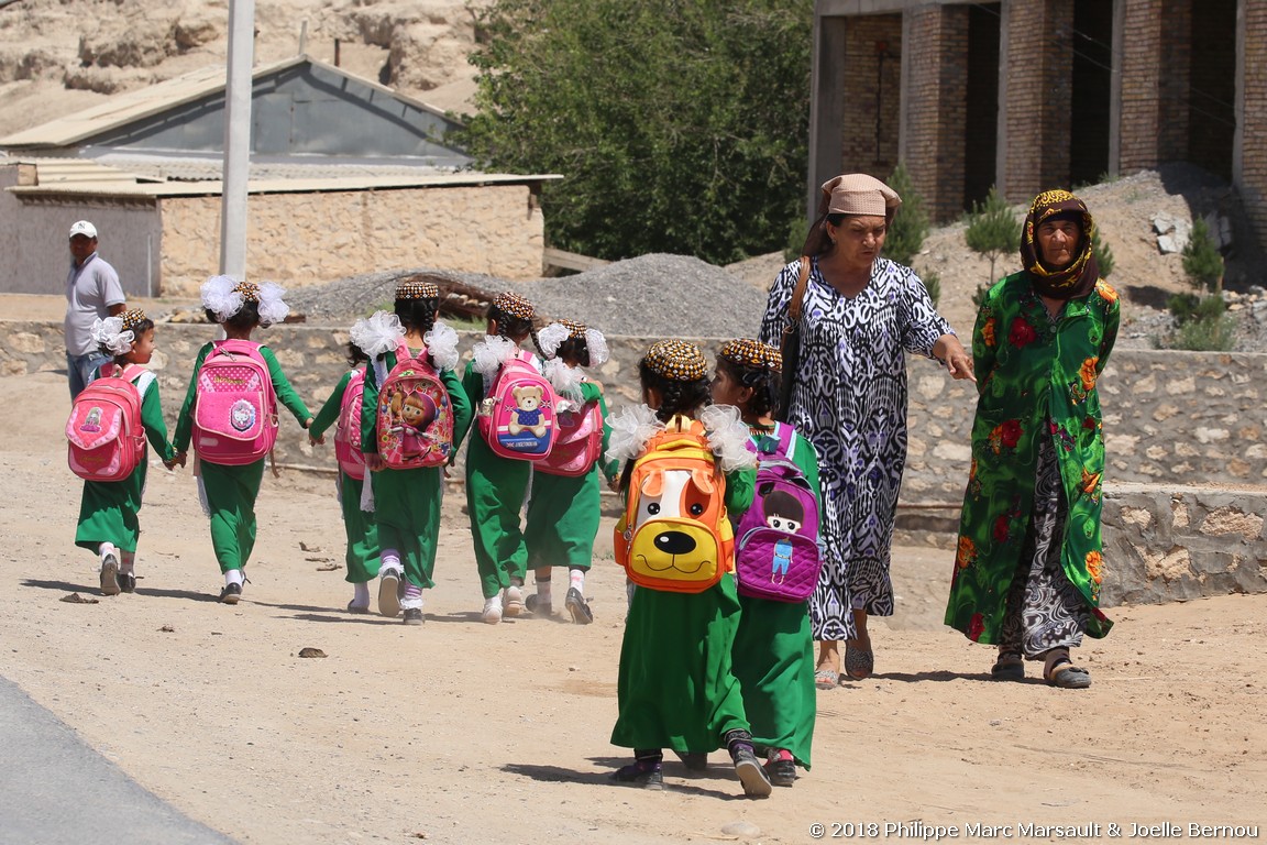 /ecran/Turkmenistan_2018_1653.jpg