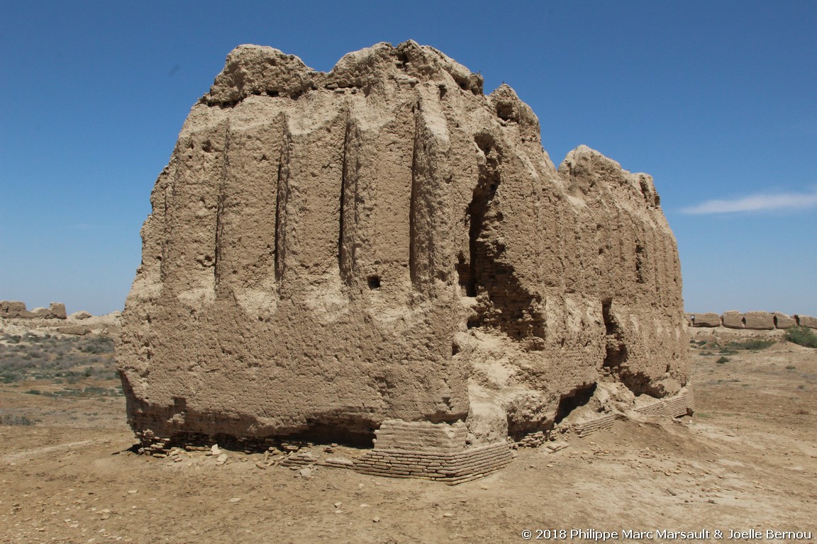 /ecran/Turkmenistan_2018_1845.jpg