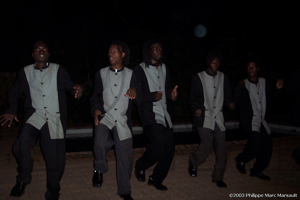 /ecran/03_ZIMBABWE_003.jpg