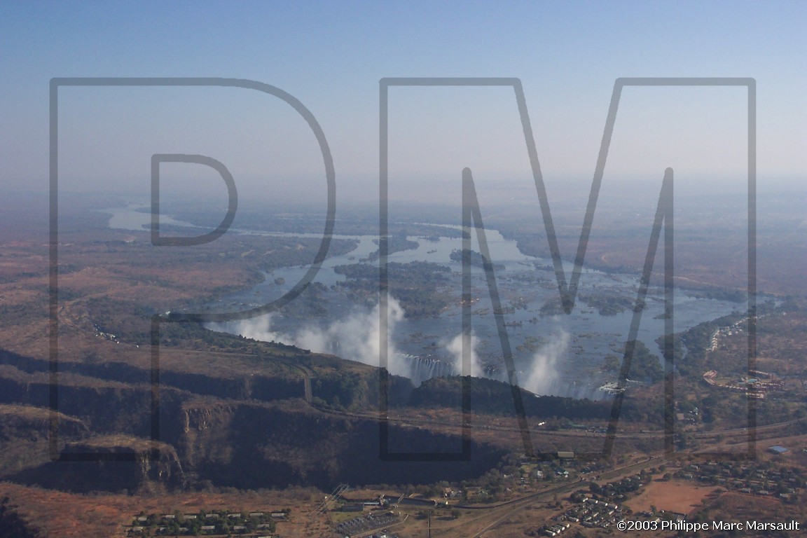 /ecran/03_ZIMBABWE_008.jpg